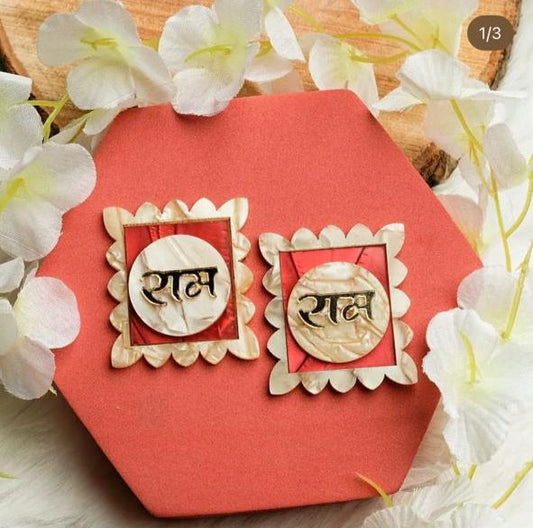 Regal Red Thread Rakhi with Antique Dial